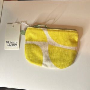 Zip bag- Bowls lemon slice- change purse